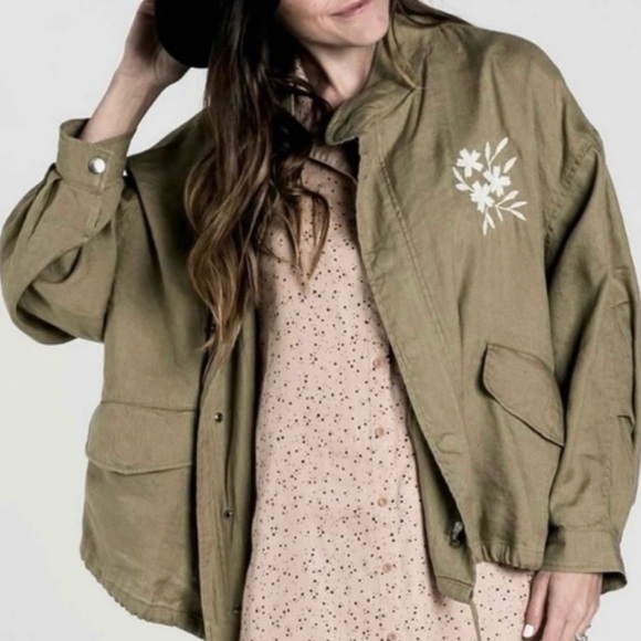 Rylee + Cru Jackets & Blazers - Rylee and Cru Embroidered Jacket